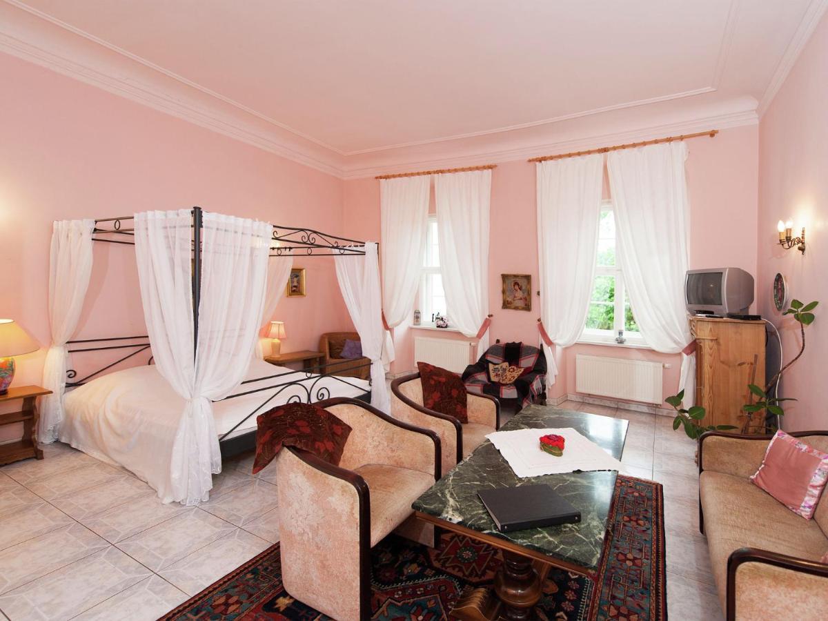 Vintage Apartment In Arzberg Triestewitz Ngoại thất bức ảnh